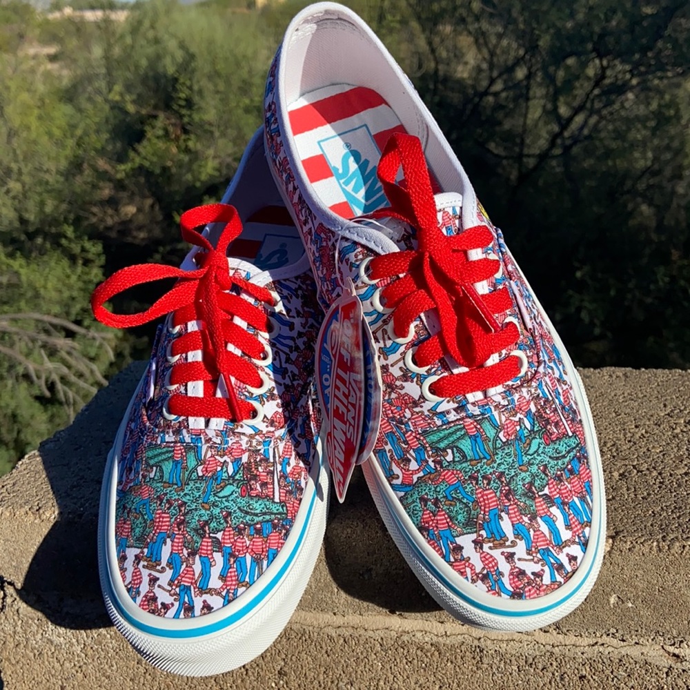 New “WHERE’S WALDO” Vans Authentic - Picture 6 of 16
